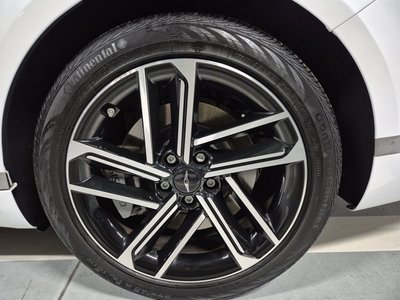 GENESIS G80 (RG3) - 7