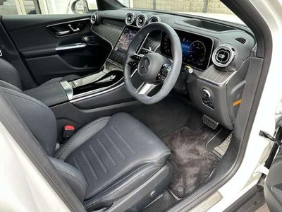 MERCEDES-BENZ GLC - 7