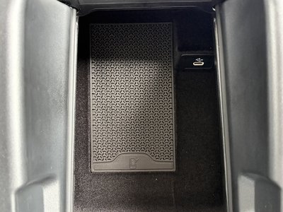 صورة مصغرة 24 لـ 2025 Mercedes-BENZ GT AMG