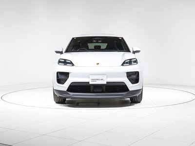 PORSCHE MACAN - 2