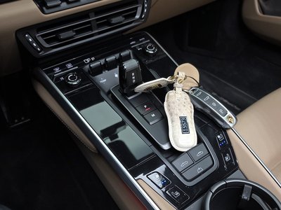 PORSCHE 911 - 9
