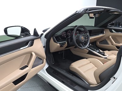 PORSCHE 911 - 10