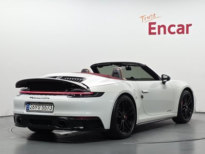 PORSCHE 911 - 4