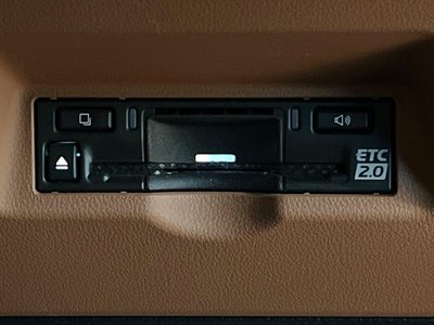 TOYOTA VELLFIRE - 10