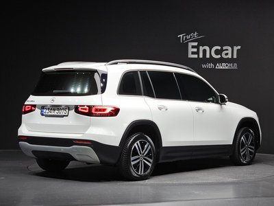 MERCEDES-BENZ GLB - 3