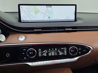 2022 Genesis GV70 — миниатюра 20