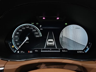 2022 Genesis GV70 — миниатюра 11