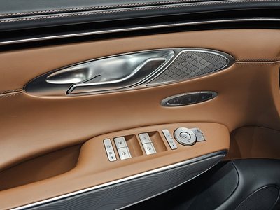 2022 Genesis GV70 — миниатюра 30