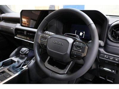 صورة مصغرة 15 لـ 2024 Toyota LAND CRUISER 250