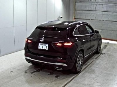 MERCEDES-BENZ GLA - 2