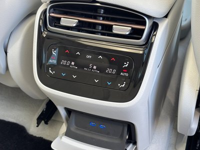2024 Mercedes-BENZ EQE 缩略图 70
