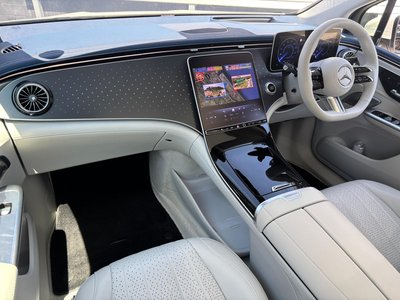 2024 Mercedes-BENZ EQE 缩略图 17