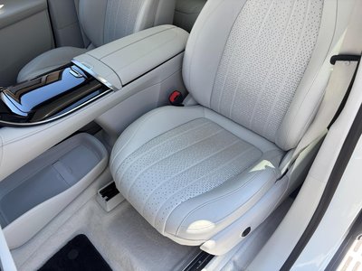 2024 Mercedes-BENZ EQE 缩略图 19