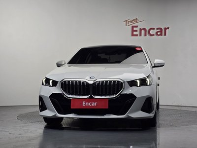 BMW 5 SERIES - 2