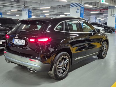 MERCEDES-BENZ GLA - 5