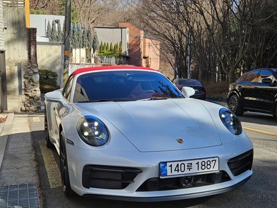 PORSCHE 911 TARGA - 2