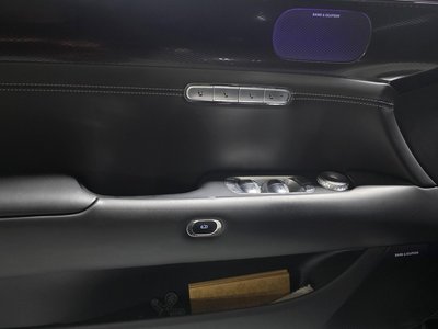 2022 Genesis G90 (RS4) — миниатюра 13