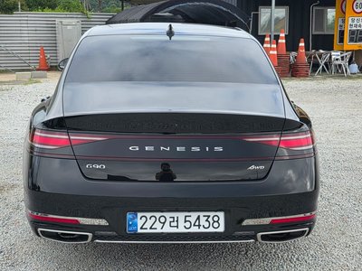 صورة 3 لـ 2022 Genesis G90 (RS4)