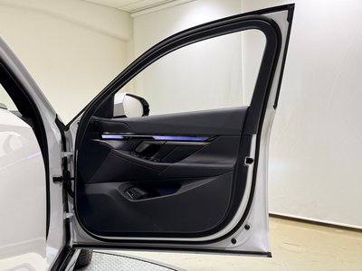 BMW 5 SERIES TOURING - 9