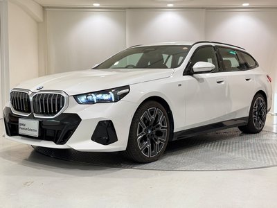 BMW 5 SERIES TOURING - 1