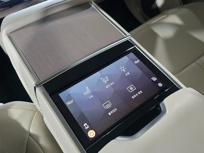 2025 LAND Rover RANGE ROVER 缩略图 18