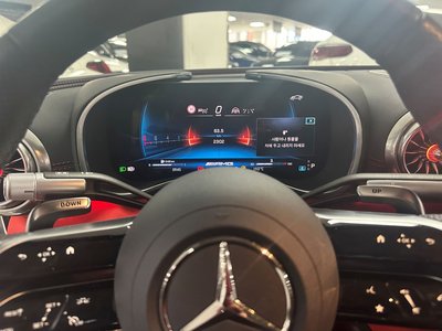 MERCEDES-BENZ GT AMG - 8