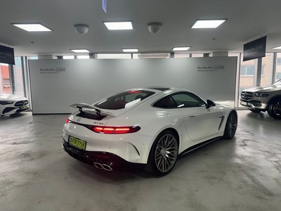 MERCEDES-BENZ GT AMG - 5