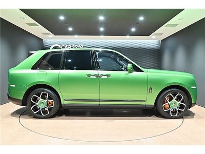 ROLLS-ROYCE CULLINAN - 5