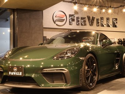 PORSCHE 718 SPYDER - 1