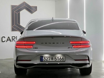 GENESIS G80 (RG3) - 3