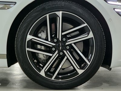 GENESIS G80 (RG3) - 6