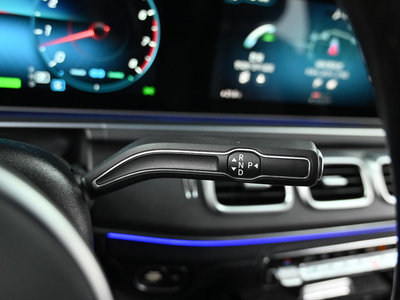 MERCEDES-BENZ GLS - 9