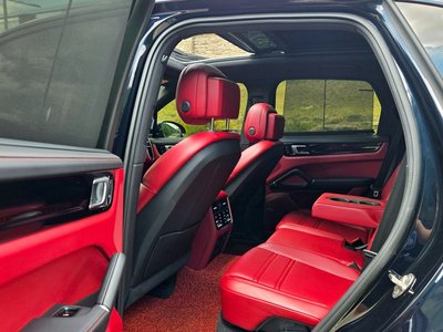 2021 Porsche CAYENNE — миниатюра 15