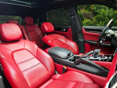 2021 Porsche CAYENNE — миниатюра 18