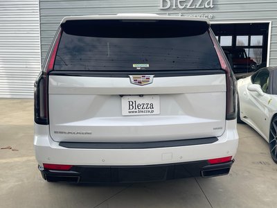 CADILLAC ESCALADE - 10