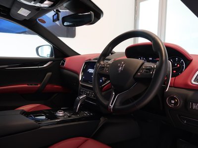 2023 Maserati GHIBLI thumbnail 17