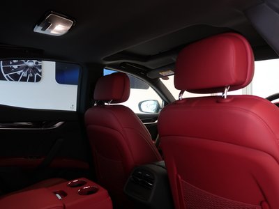 2023 Maserati GHIBLI thumbnail 19