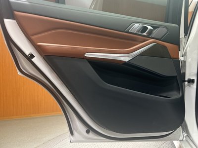 2020 BMW X7 缩略图 53