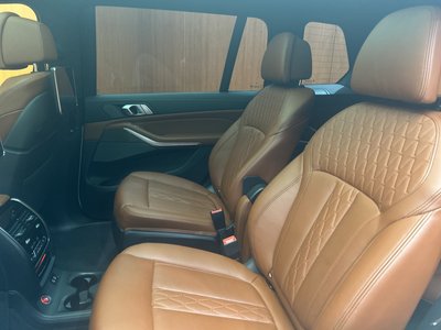 2020 BMW X7 缩略图 47