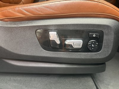 2020 BMW X7 缩略图 34