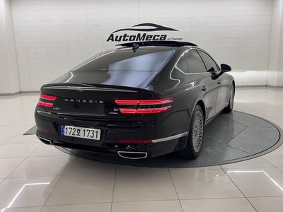 GENESIS G80 (RG3) - 2