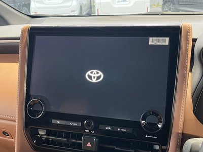 2023 Toyota VELLFIRE photo 4