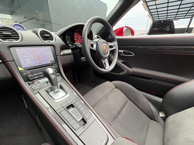 2023 Porsche 718 — миниатюра 12
