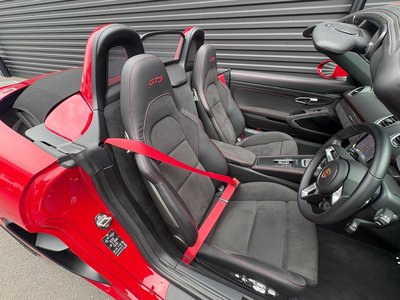 2023 Porsche 718 — миниатюра 15