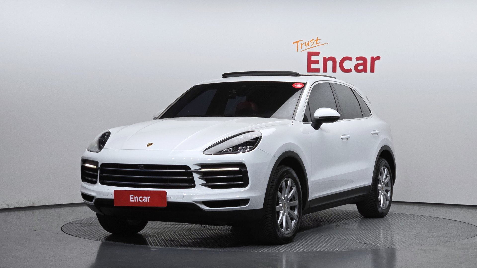 PORSCHE CAYENNE - View 1