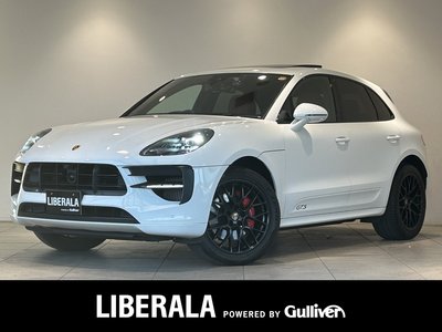 PORSCHE MACAN - 1