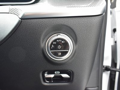 2024 MERCEDES-BENZ C-CLASS 缩略图 21