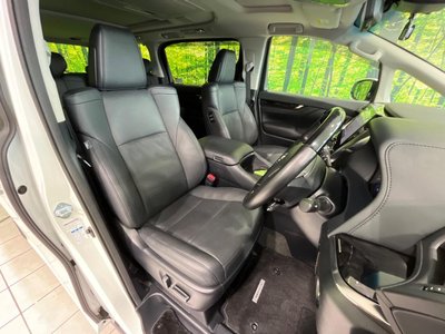 2021 Toyota ALPHARD 照片 8