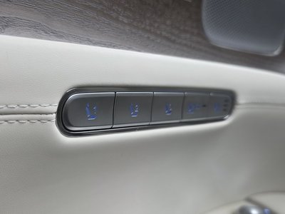 صورة مصغرة 42 لـ 2024 Genesis G90 (RS4)