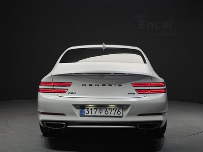 صورة 4 لـ 2023 Genesis G80 (RG3)